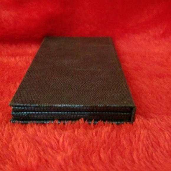 Lorac  skinny eyeshadow palette - Picture 4 of 6